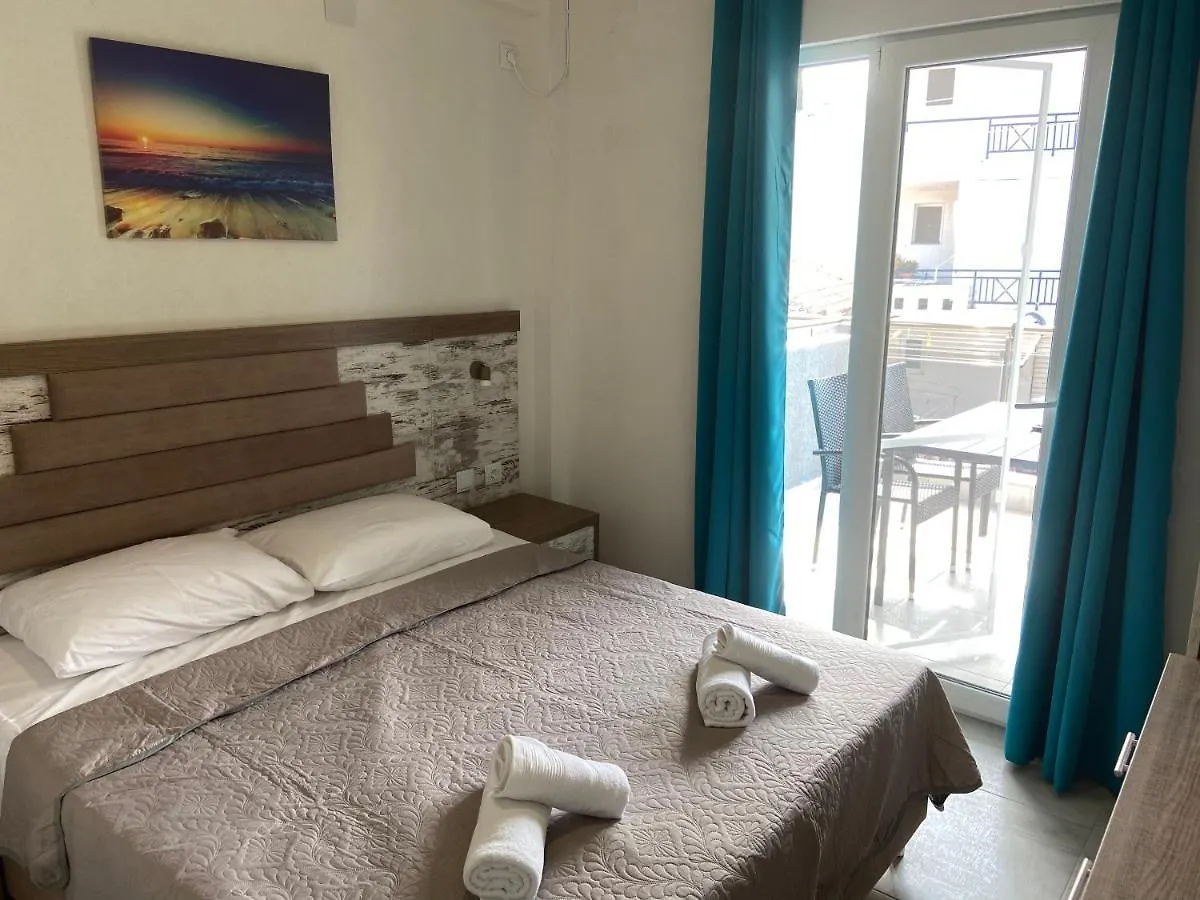 Apartments Miki Полихроно